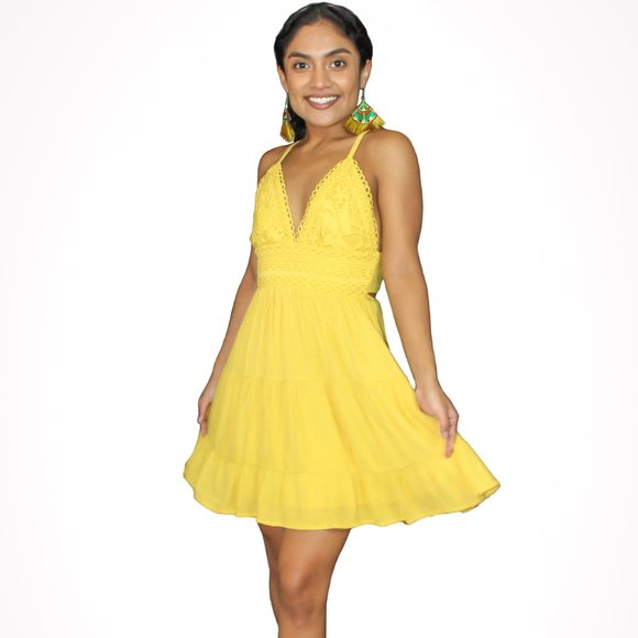 TIE BACK CROCHET LACE BODICE V-NECK MINI DRESS - Picture 1 of 4